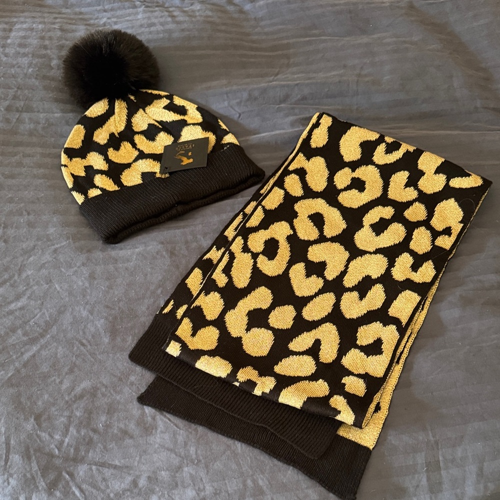 Leopard Print Beanie & Scarf New